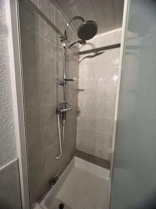 Bourbonne Les Bains, Appartement T2 Pour 2 외부 사진